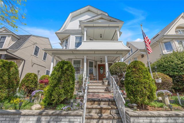 94-25 85th Road, Woodhaven, NY 11421