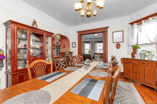 94-25 85th Road, Woodhaven, NY 11421