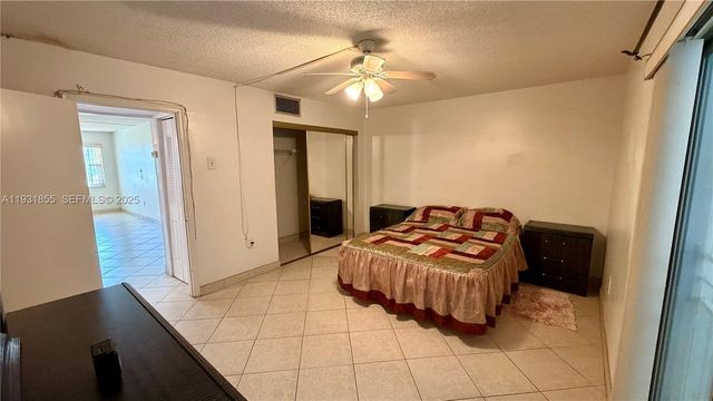 135 NE 202nd Terr N6, Miami Gardens, FL 33179