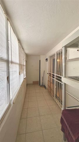 135 NE 202nd Terr N6, Miami Gardens, FL 33179