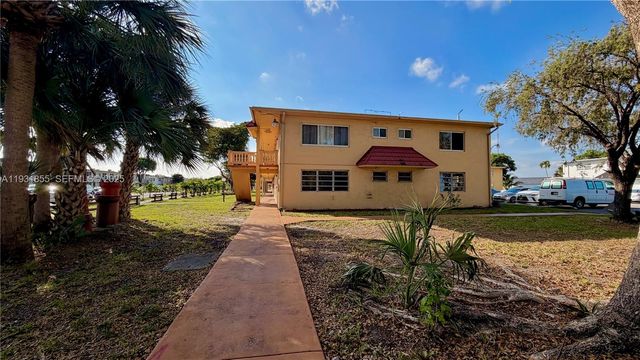 135 NE 202nd Terr N6, Miami Gardens, FL 33179