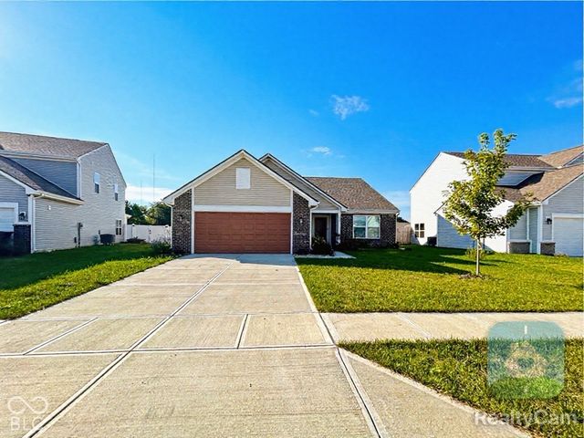 627 Derek Lane, Trafalgar, IN 46181