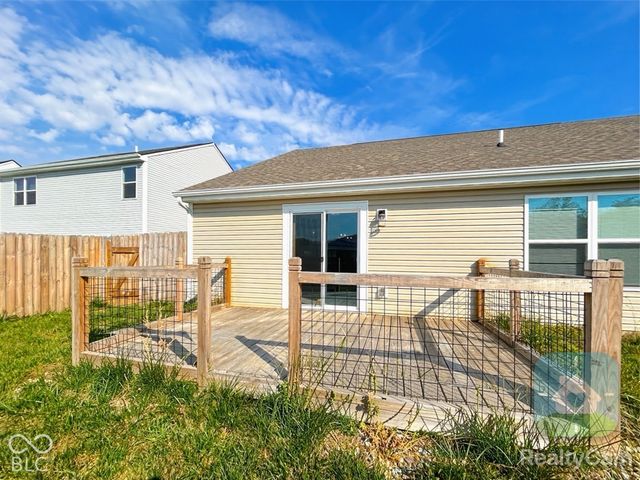 627 Derek Lane, Trafalgar, IN 46181