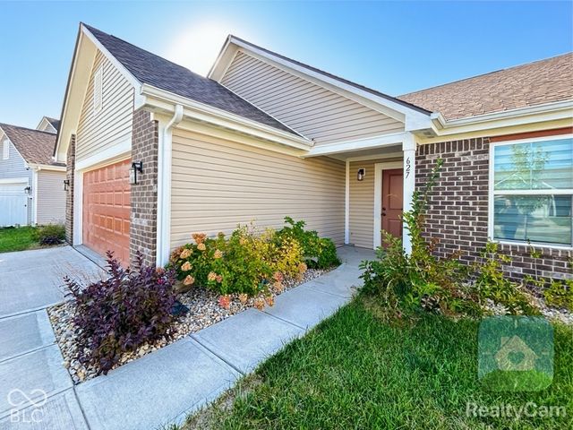 627 Derek Lane, Trafalgar, IN 46181