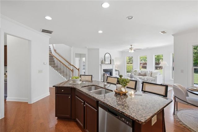 5705 White Creek Run, Cumming, GA 30040
