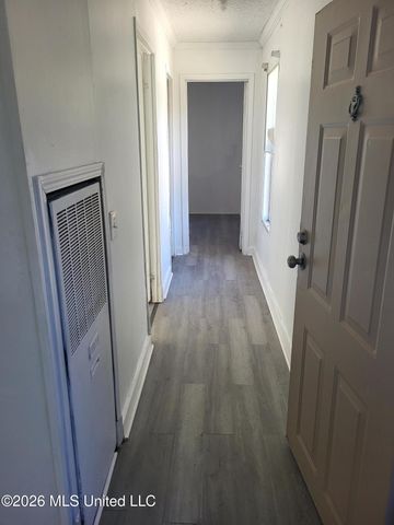 22458 N Pine, Pass Christian, MS 39571