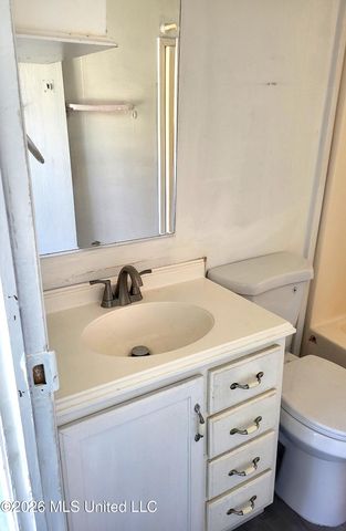 22458 N Pine, Pass Christian, MS 39571