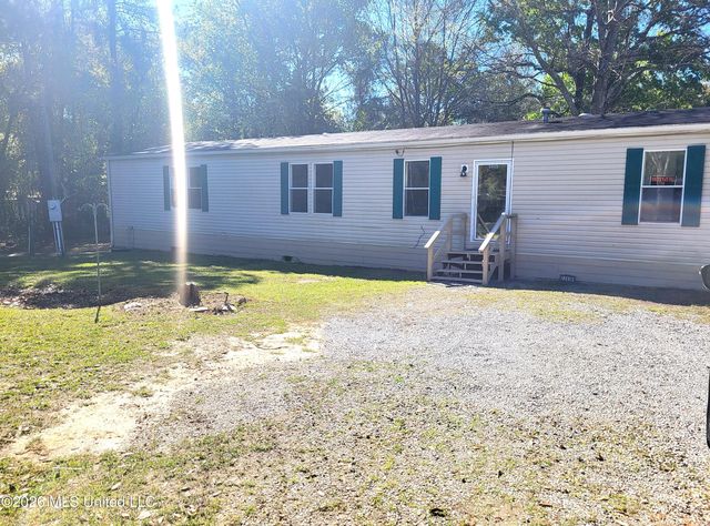 22458 N Pine, Pass Christian, MS 39571