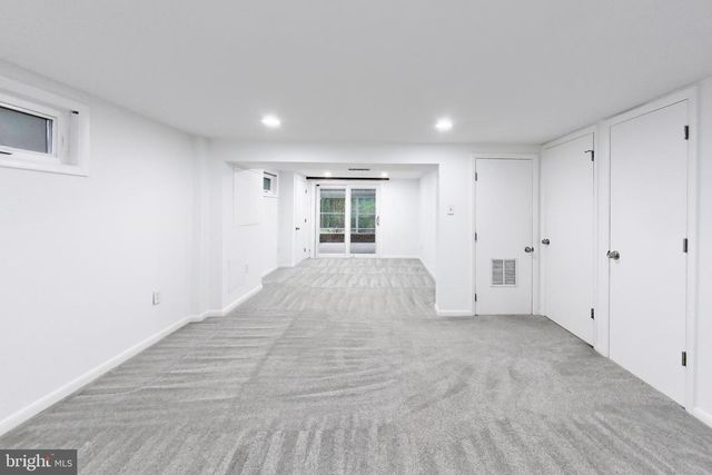 6514 WILMETT RD, Bethesda, MD 20817