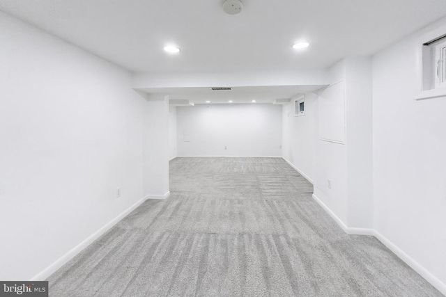 6514 WILMETT RD, Bethesda, MD 20817