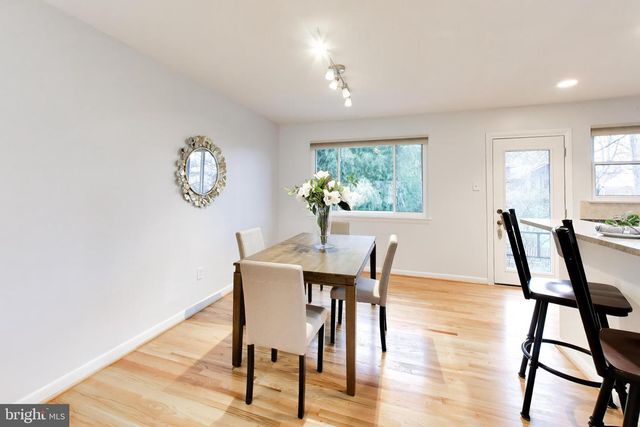 6514 WILMETT RD, Bethesda, MD 20817