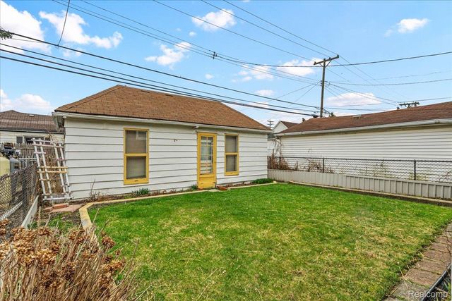 133 Oak Street, River Rouge, MI 48218