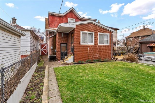 133 Oak Street, River Rouge, MI 48218