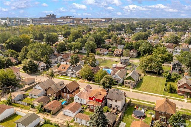 133 Oak Street, River Rouge, MI 48218