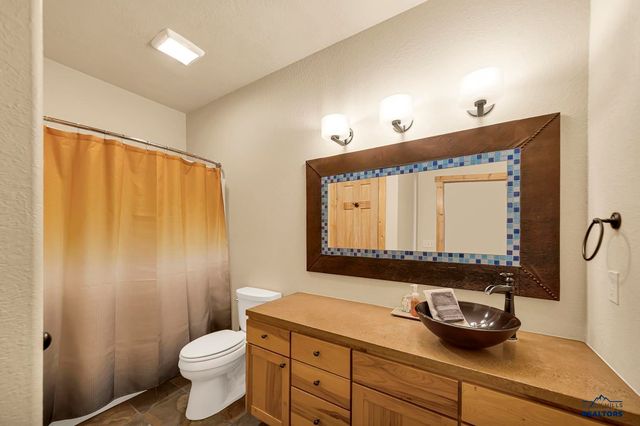 21156 STEWART SLOPE CIR, Lead, SD 57754