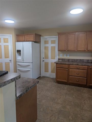 469 NE 64TH AVENUE, Ocala, FL 34470