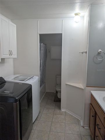 469 NE 64TH AVENUE, Ocala, FL 34470