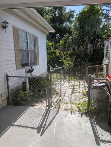 469 NE 64TH AVENUE, Ocala, FL 34470