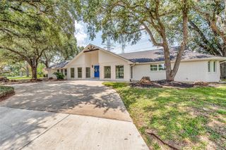 2702 Fairway Drive, Sugar Land, TX 77478