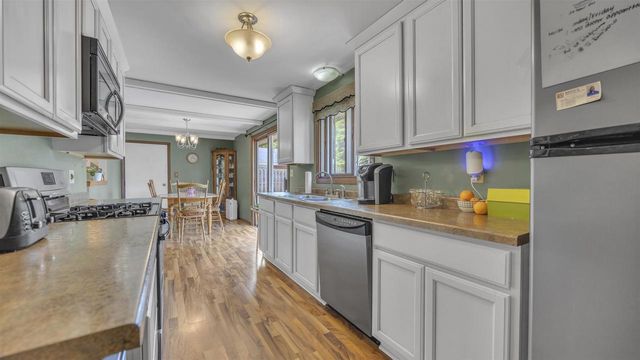 3924 S 22ND STREET, Sheboygan, WI 53081