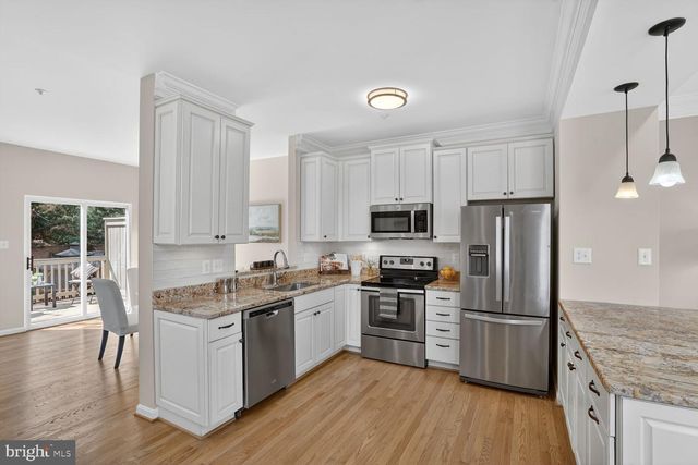 3292 MOUNT VERNON AVE, Alexandria, VA 22305