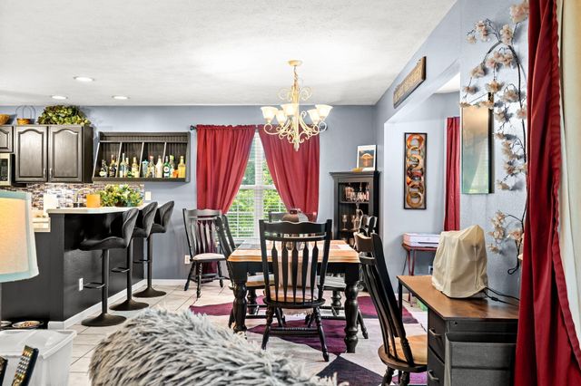 265 Neals Trail, Reeds Spring, MO 65737