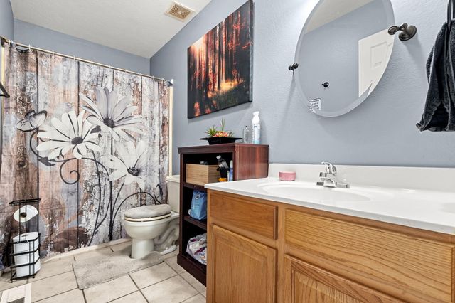265 Neals Trail, Reeds Spring, MO 65737