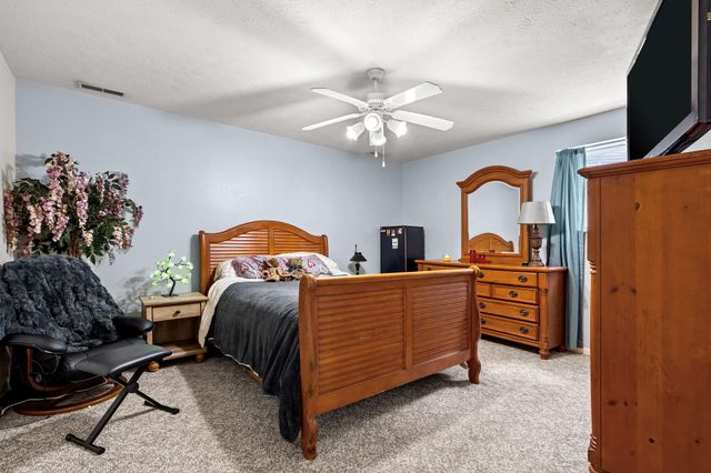 265 Neals Trail, Reeds Spring, MO 65737