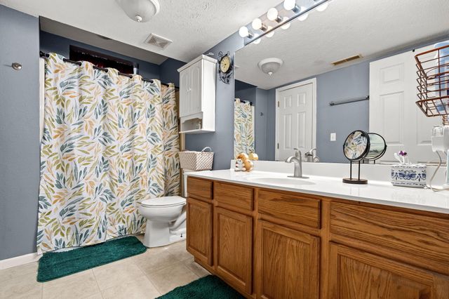 265 Neals Trail, Reeds Spring, MO 65737