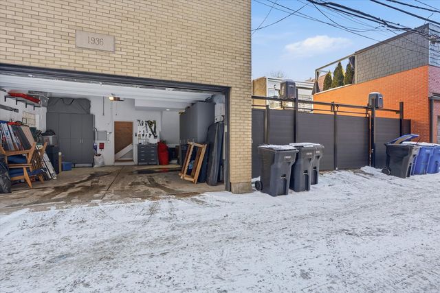 1936 N Wilmot Avenue, Chicago, IL 60647