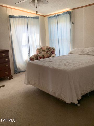 675 Shakerag Road, Greeneville, TN 37743