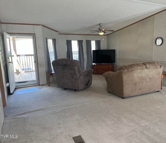 675 Shakerag Road, Greeneville, TN 37743