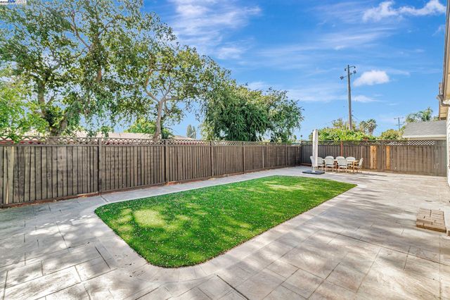 4714 Serra Ave, Fremont, CA 94538