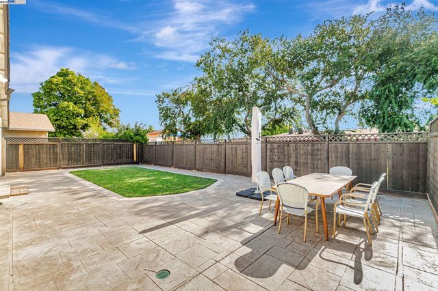 4714 Serra Ave, Fremont, CA 94538