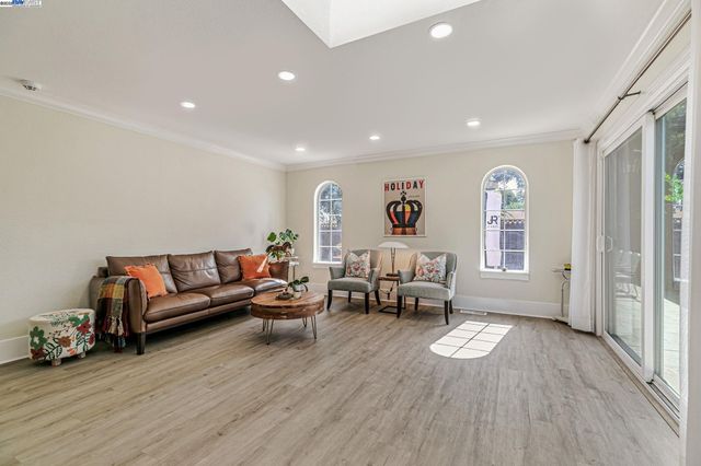 4714 Serra Ave, Fremont, CA 94538