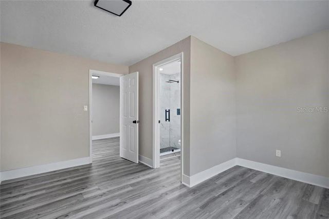 8308 N MULBERRY STREET, Tampa, FL 33604