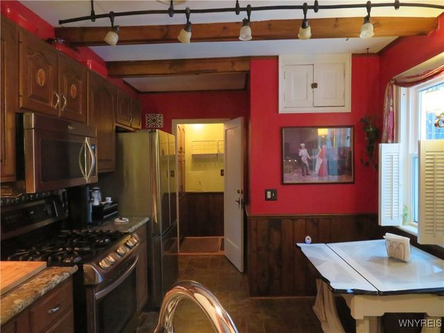 5669 East Lane, Hamburg, NY 14085