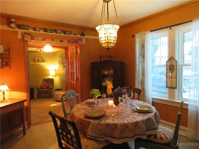 5669 East Lane, Hamburg, NY 14085