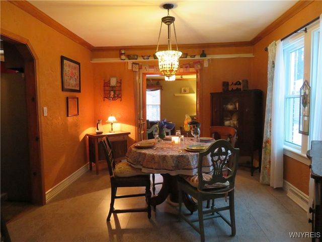 5669 East Lane, Hamburg, NY 14085