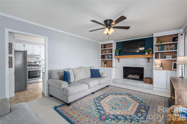 1466 Pressley Drive, Lincolnton, NC 28092