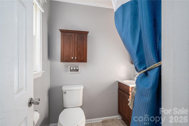 1466 Pressley Drive, Lincolnton, NC 28092