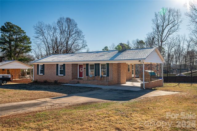 1466 Pressley Drive, Lincolnton, NC 28092
