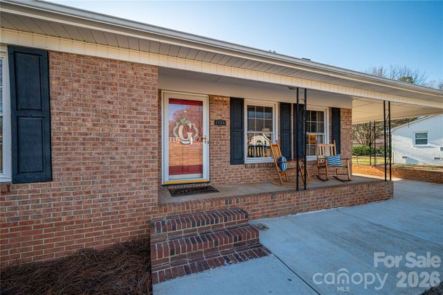 1466 Pressley Drive, Lincolnton, NC 28092