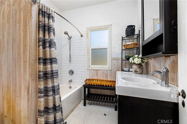 1103 W Sumner, Lake Elsinore, CA 92530