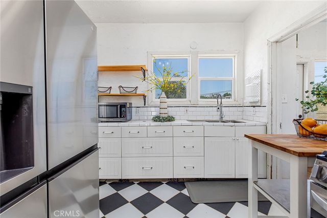 1103 W Sumner, Lake Elsinore, CA 92530
