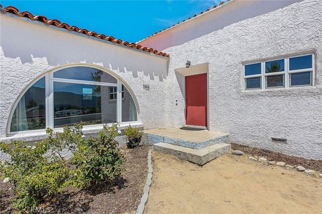 1103 W Sumner, Lake Elsinore, CA 92530