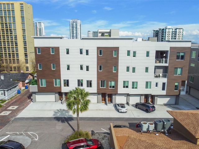 370 6TH STREET S, St Petersburg, FL 33701