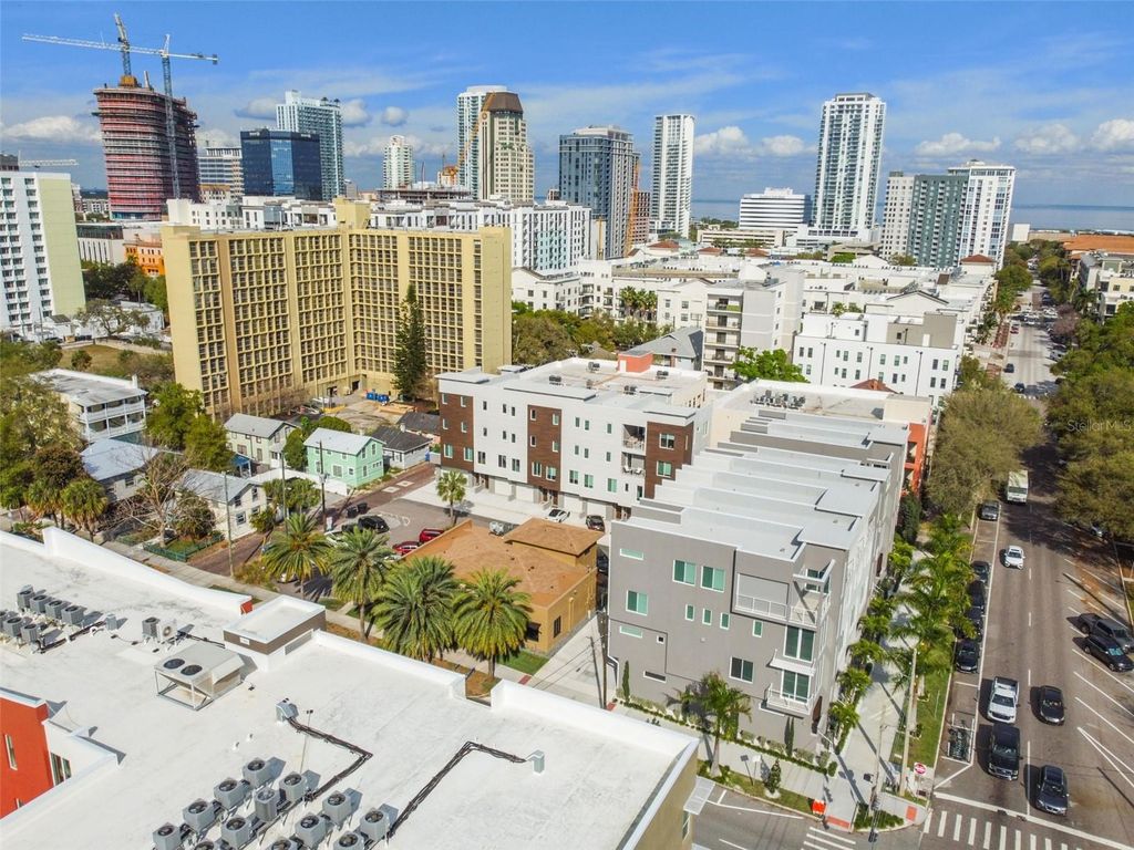 370 6TH STREET S, St Petersburg, FL 33701