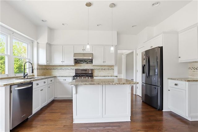 7770 Llangollen Way, Cumming, GA 30041