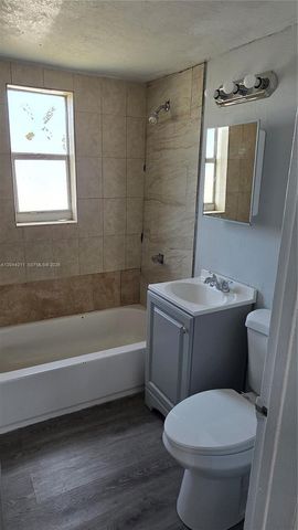 7001 NW 15th Ave 8, Miami, FL 33147